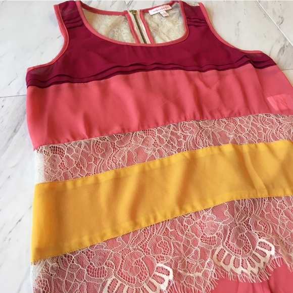 Margo and Sebastian | Multi Tone Colored Lace Tank - Picture 2 of 8